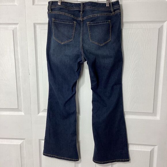 Torrid Jeans Luxe Slim Boot Super Stretch Torrid Feel The Fit 14R - Picture 2 of 11